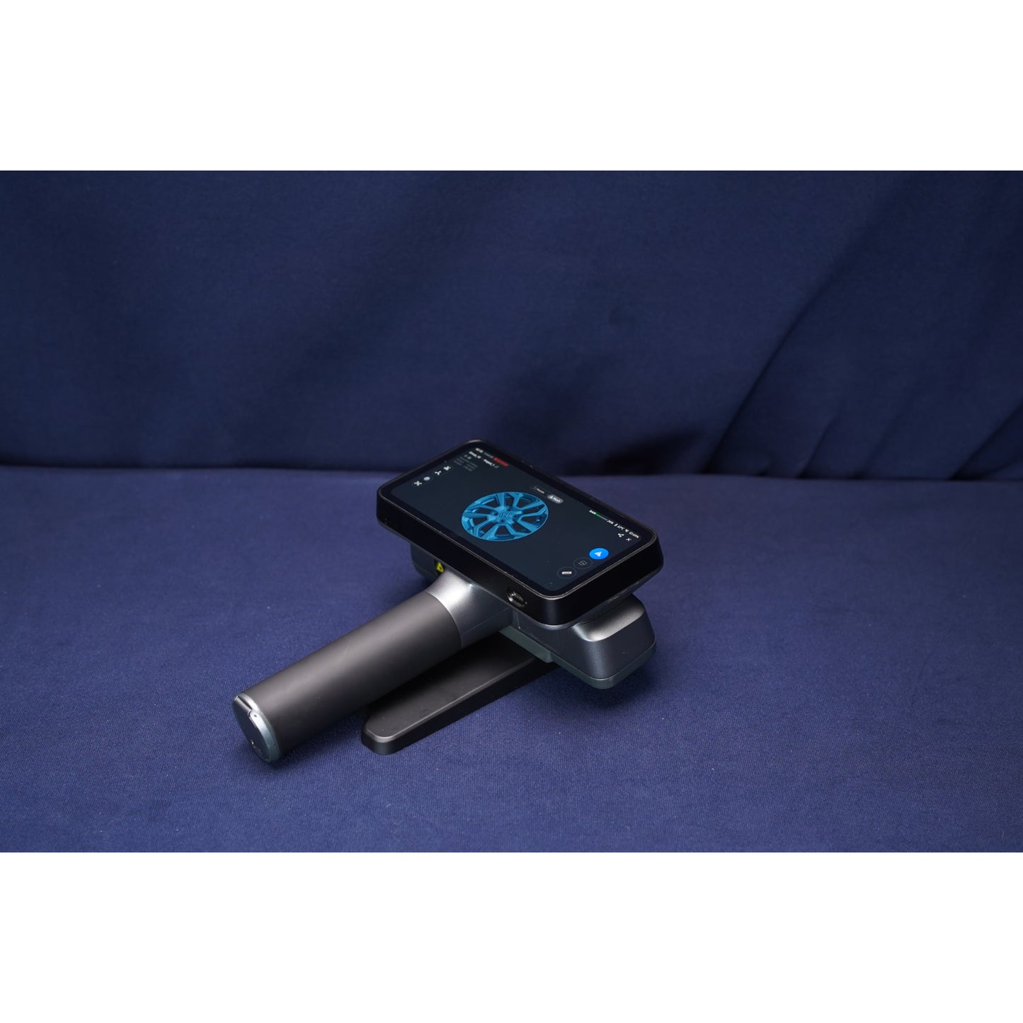 EinScan Rigil Tri-Mode Blue Laser-Infrared 3D Scanner BD.202506.007