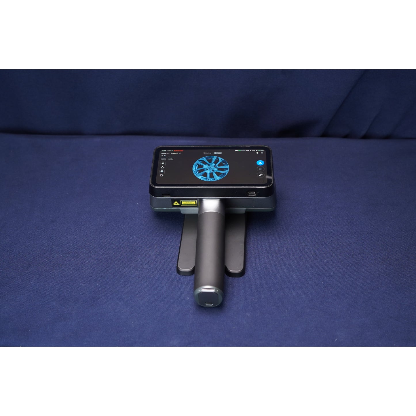 EinScan Rigil Tri-Mode Blue Laser-Infrared 3D Scanner BD.202506.007
