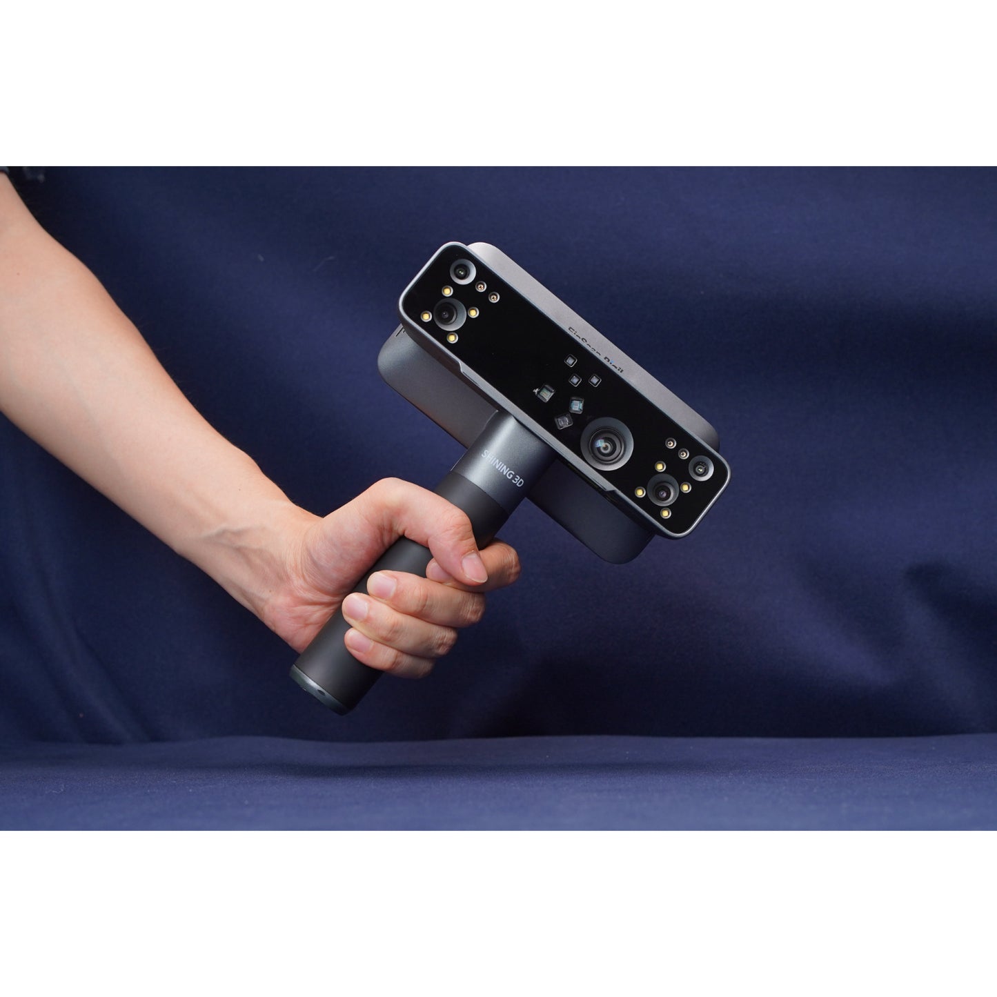 EinScan Rigil Tri-Mode Blue Laser-Infrared 3D Scanner BD.202506.007