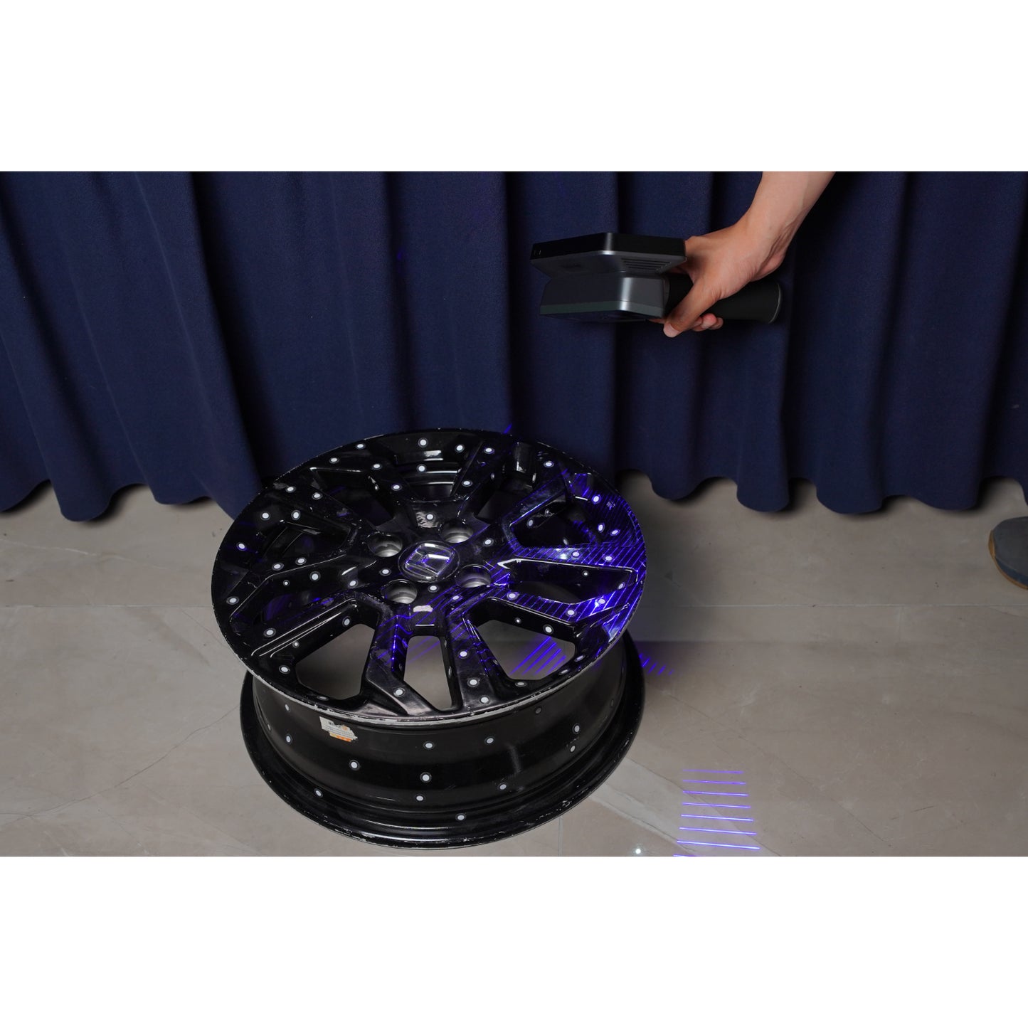 EinScan Rigil Tri-Mode Blue Laser-Infrared 3D Scanner BD.202506.007