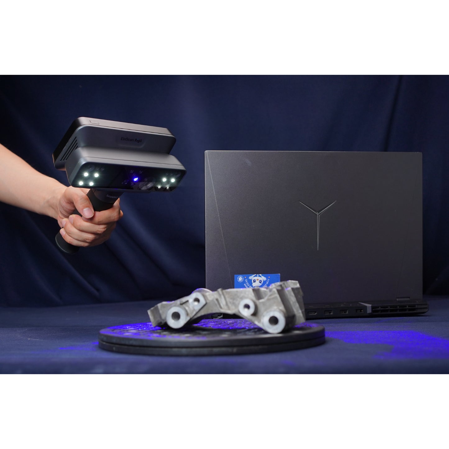 EinScan Rigil Tri-Mode Blue Laser-Infrared 3D Scanner BD.202506.007