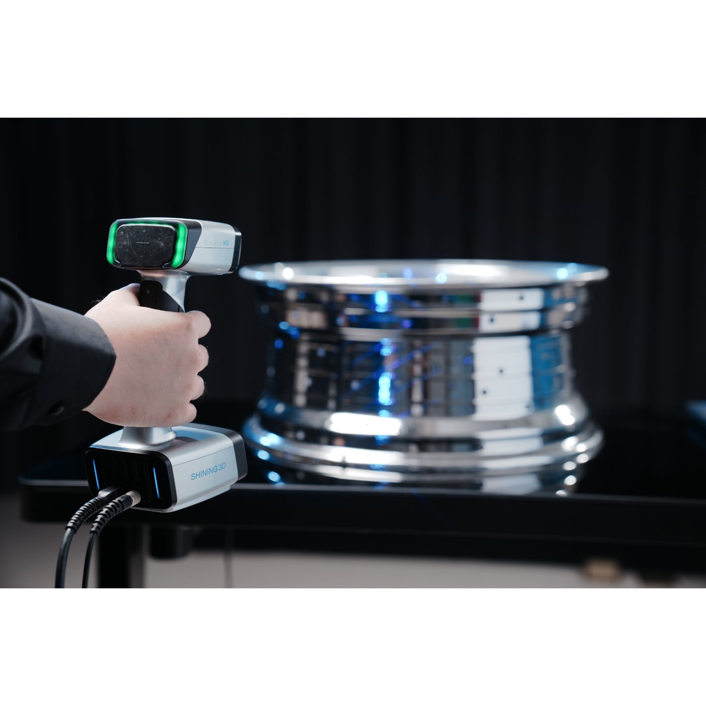 EinScan HX2 Hybrid Blue Laser-LED Handheld 3D Scanner C9199