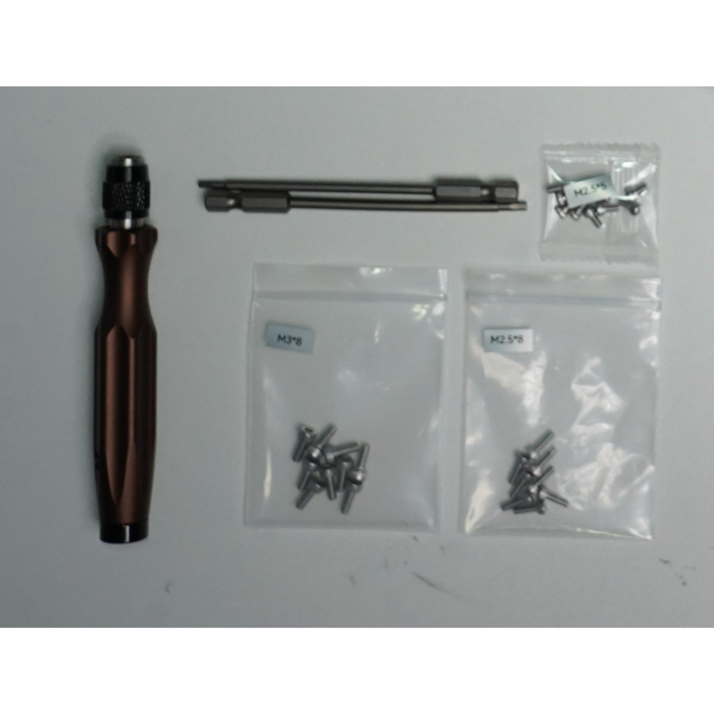Set of tools and screws for the XGRIDS Lixel L2 Pro drone mounting bracket 