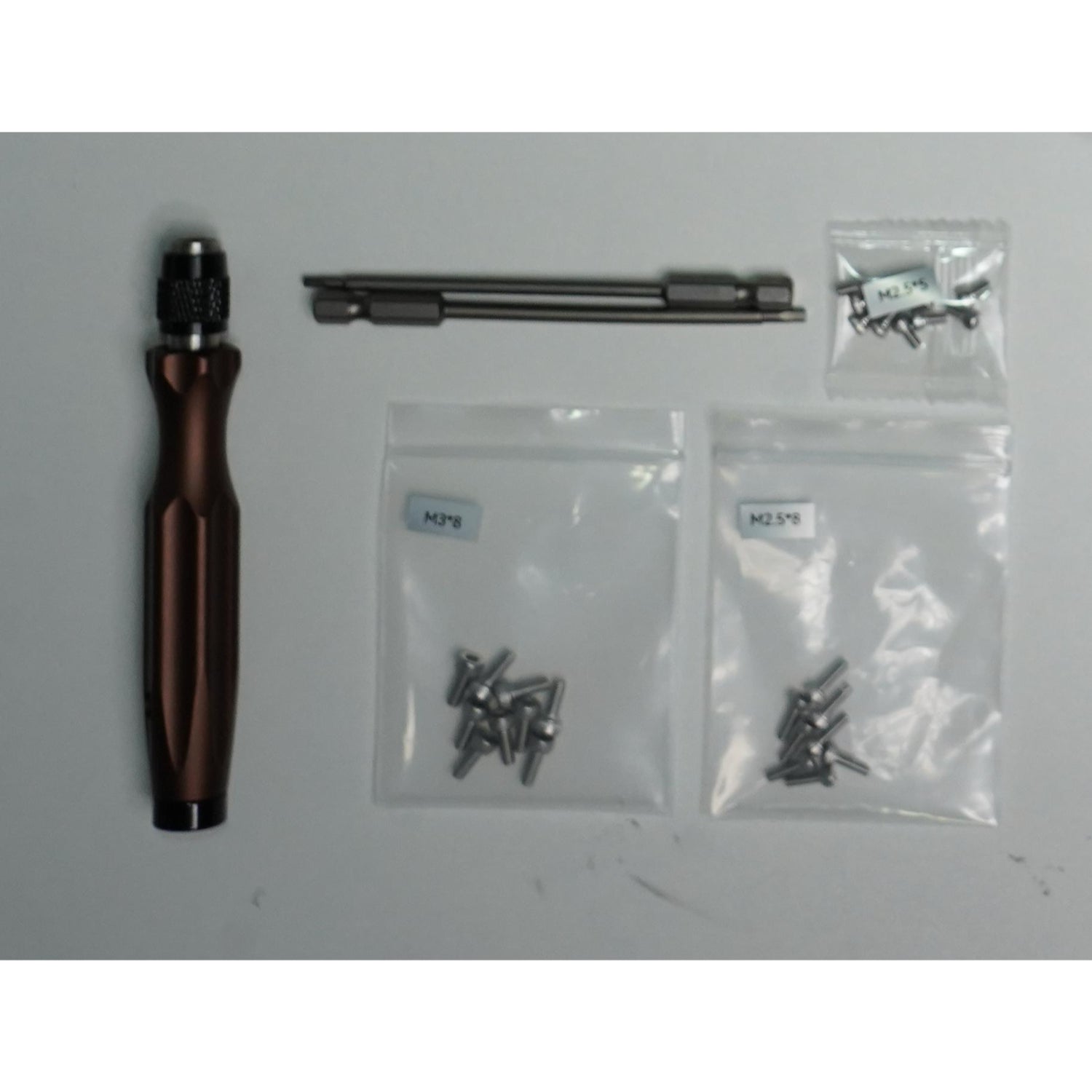 Set of tools and screws for the XGRIDS Lixel L2 Pro drone mounting bracket 